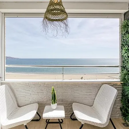 Apartment New Balcony To Sea